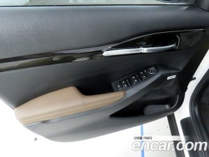 Kia Seltos Бензин 1.6 Turbo 2WD 2020 года из Южной Кореи