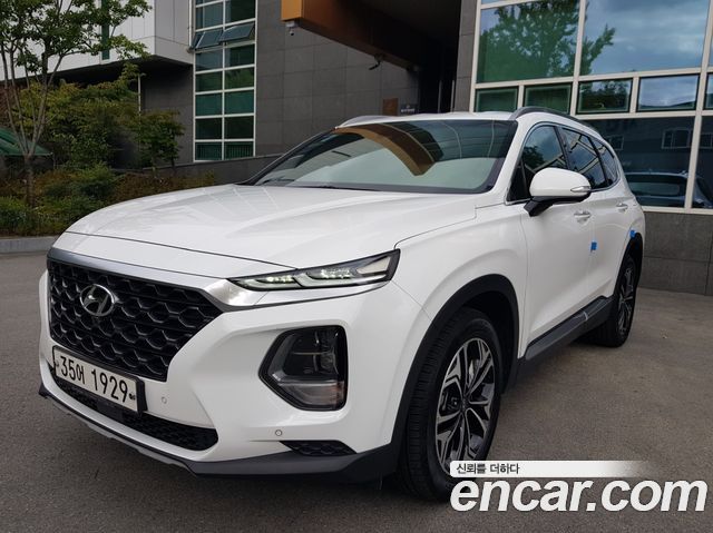 Hyundai Santafe Дизель 2.0 2WD 2020 года из Кореи