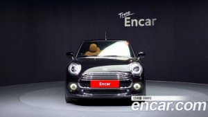 Mini Cooper Convertible DEFAULT 2020 года из Южной Кореи