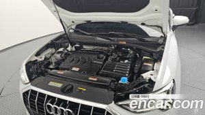 Audi Q3 35 TDI Premium 2020 года из Южной Кореи