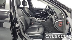 Mercedes-Benz C-Class C200 2020 года из Южной Кореи