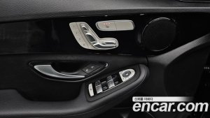 Mercedes-Benz C-Class C200 2020 года из Южной Кореи