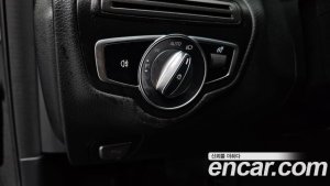 Mercedes-Benz C-Class C200 2020 года из Южной Кореи