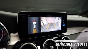 Mercedes-Benz GLC-Class GLC300 4MATIC Premium 2020 года из Южной Кореи