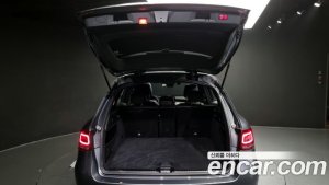 Mercedes-Benz GLC-Class GLC300 4MATIC Premium 2020 года из Южной Кореи