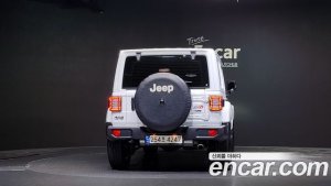 Jeep Wrangler 2.0 Overland 4Door 80th Anniversary Edition 2021 года из Южной Кореи