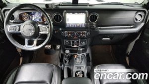 Jeep Wrangler 2.0 Overland 4Door 80th Anniversary Edition 2021 года из Южной Кореи