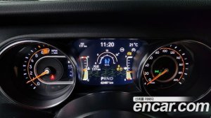 Jeep Wrangler 2.0 Overland 4Door 80th Anniversary Edition 2021 года из Южной Кореи