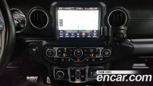 Jeep Wrangler 2.0 Overland 4Door 80th Anniversary Edition 2021 года из Южной Кореи
