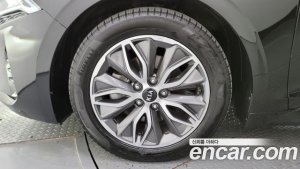 Kia K5 Signature 2020 года из Южной Кореи
