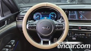 Kia K5 Signature 2020 года из Южной Кореи