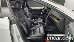 Tesla Model S LONG RANGE 2020 года из Южной Кореи