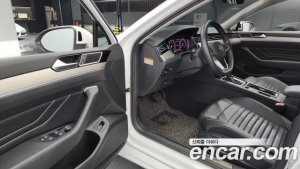 Volkswagen Passat 2.0 TDI Prestige 2021 года из Южной Кореи