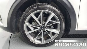 Kia Niro 1.6 HEV 2021 года из Южной Кореи