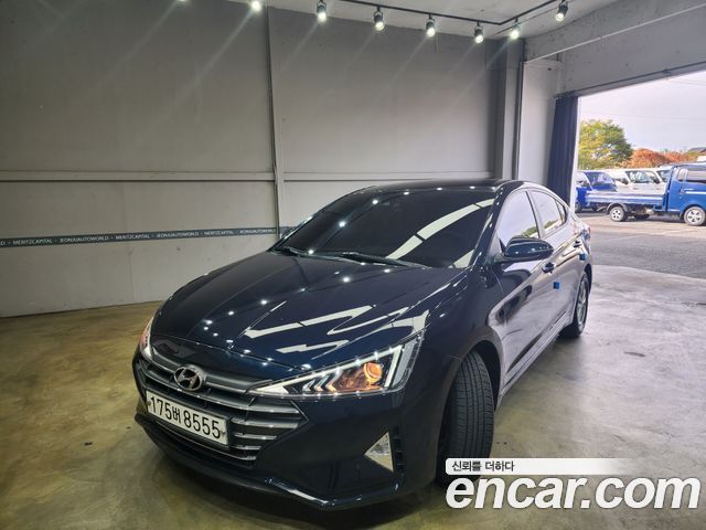 Hyundai AVANTE 1.6 2020 года из Кореи