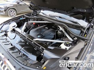 BMW X7 xDrive 40i M Sport 6인승 2021 года из Южной Кореи