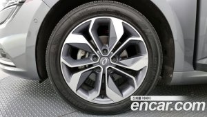Renault-KoreaSamsung SM6 2.0 GDe RE 2020 года из Южной Кореи