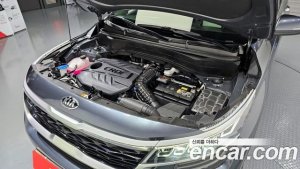 Kia Seltos Дизель 1.6 2WD 2021 года из Южной Кореи