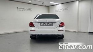 Mercedes-Benz E-Class E300e 4MATIC Exclusive 2020 года из Южной Кореи