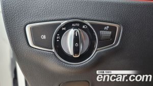 Mercedes-Benz E-Class E300e 4MATIC Exclusive 2020 года из Южной Кореи