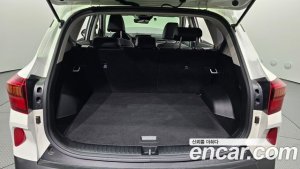 Kia Seltos Бензин 1.6 Turbo 2WD 2022 года из Южной Кореи