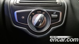 Mercedes-Benz GLC-Class GLC300e 4MATIC Coupe 2021 года из Южной Кореи