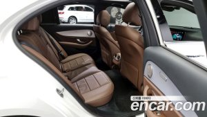 Mercedes-Benz E-Class E250 Avantgarde 2021 года из Южной Кореи
