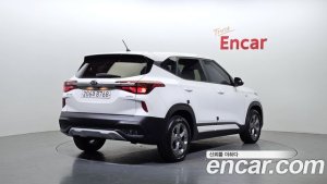 Kia Seltos Бензин 1.6 Turbo 2WD 2022 года из Южной Кореи