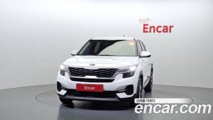 Kia Seltos Бензин 1.6 Turbo 2WD 2022 года из Южной Кореи