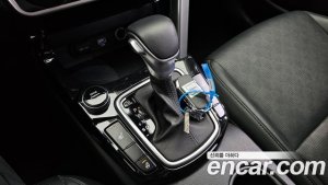 Kia Seltos Бензин 1.6 Turbo 2WD 2022 года из Южной Кореи