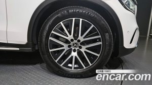 Mercedes-Benz GLC-Class GLC220 d 4MATIC 2020 года из Южной Кореи