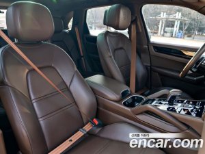 Porsche Cayenne 3.0 2020 года из Южной Кореи