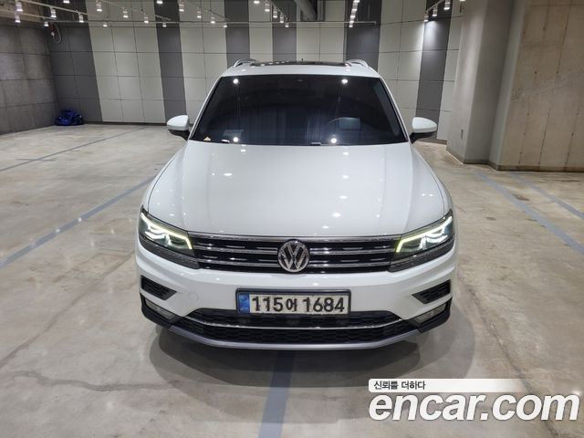 Volkswagen Tiguan 2.0 TDI 4모션 Prestige 2020 года из Кореи