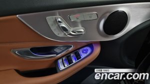 Mercedes-Benz C-Class C200 Cabriolet 2020 года из Южной Кореи