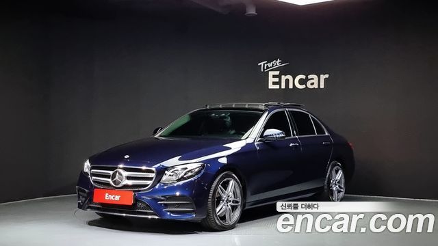 Mercedes-Benz E-Class E300 4MATIC AMG Line 2020 года из Кореи