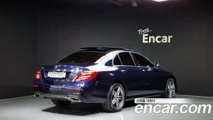 Mercedes-Benz E-Class E300 4MATIC AMG Line 2020 года из Южной Кореи