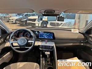 Hyundai AVANTE 1.6 2021 года из Южной Кореи
