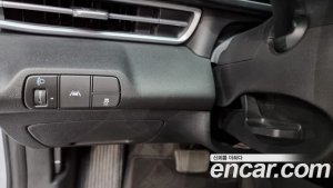 Hyundai AVANTE 1.6 2021 года из Южной Кореи