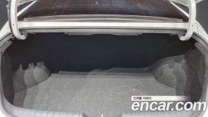 Hyundai AVANTE 1.6 2021 года из Южной Кореи