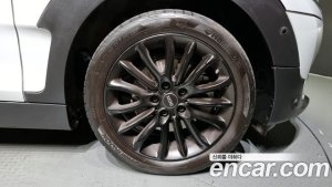 Mini Clubman High 2021 года из Южной Кореи