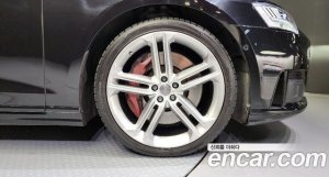 Audi S8 4.0 TFSI 4WD LWB 2020 года из Южной Кореи