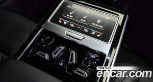 Audi S8 4.0 TFSI 4WD LWB 2020 года из Южной Кореи