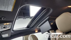 Toyota Sienna 2.5 HYBRID 2WD 2021 года из Южной Кореи