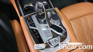 BMW 7-Series 740Li xDrive Design Pure Excellence 2020 года из Южной Кореи