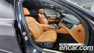 BMW 7-Series 740Li xDrive Design Pure Excellence 2020 года из Южной Кореи