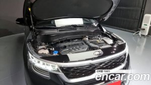 Kia Seltos Дизель 1.6 2WD 2021 года из Южной Кореи