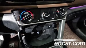 Kia Seltos Дизель 1.6 2WD 2021 года из Южной Кореи