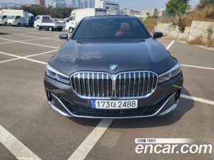BMW 7-Series 730d xDrive Design Pure Excellence 2021 года из Южной Кореи