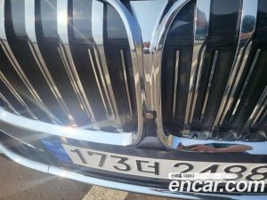BMW 7-Series 730d xDrive Design Pure Excellence 2021 года из Южной Кореи