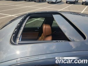 BMW 7-Series 730d xDrive Design Pure Excellence 2021 года из Южной Кореи
